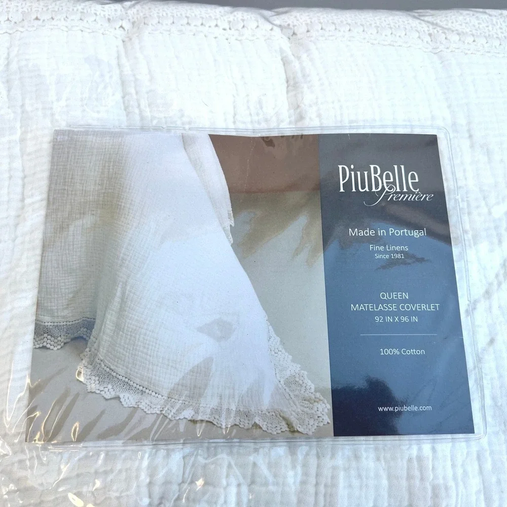 PiuBelle Premiere Queen‎ Matelasse Coverlet White 100% Cotton Lace Trim